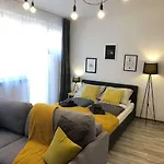 Szczesliwa 13 - Plac Ratuszowy Apartment
