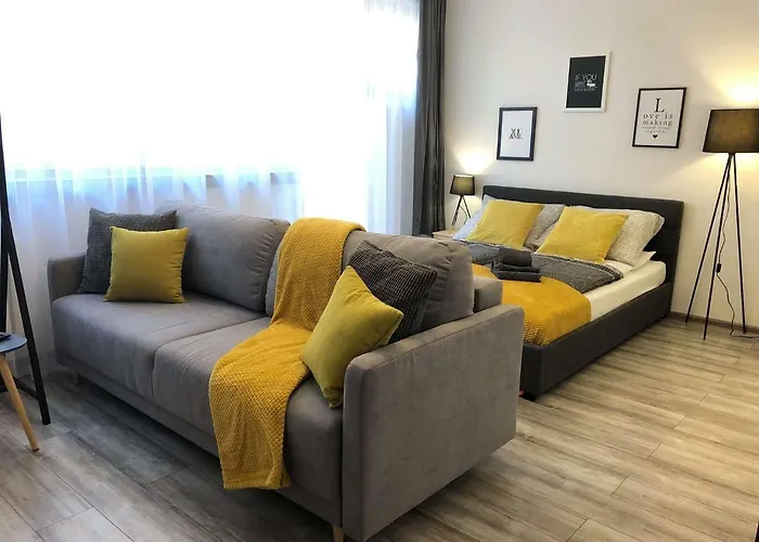 Szczesliwa 13 - Plac Ratuszowy Apartmán *