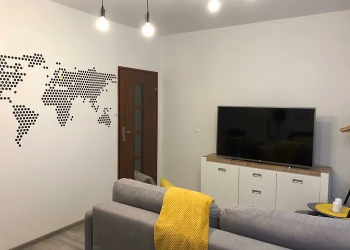 Szczesliwa 13 - Plac Ratuszowy * Jelení Hora