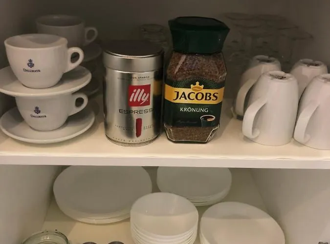 Szczesliwa 13 - Plac Ratuszowy * Jelení Hora